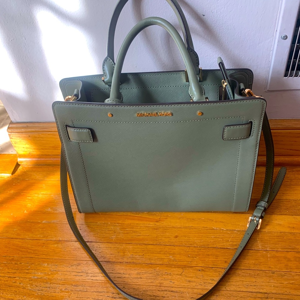Michael kors large purse with crossbody strap. Olive green color, like new used